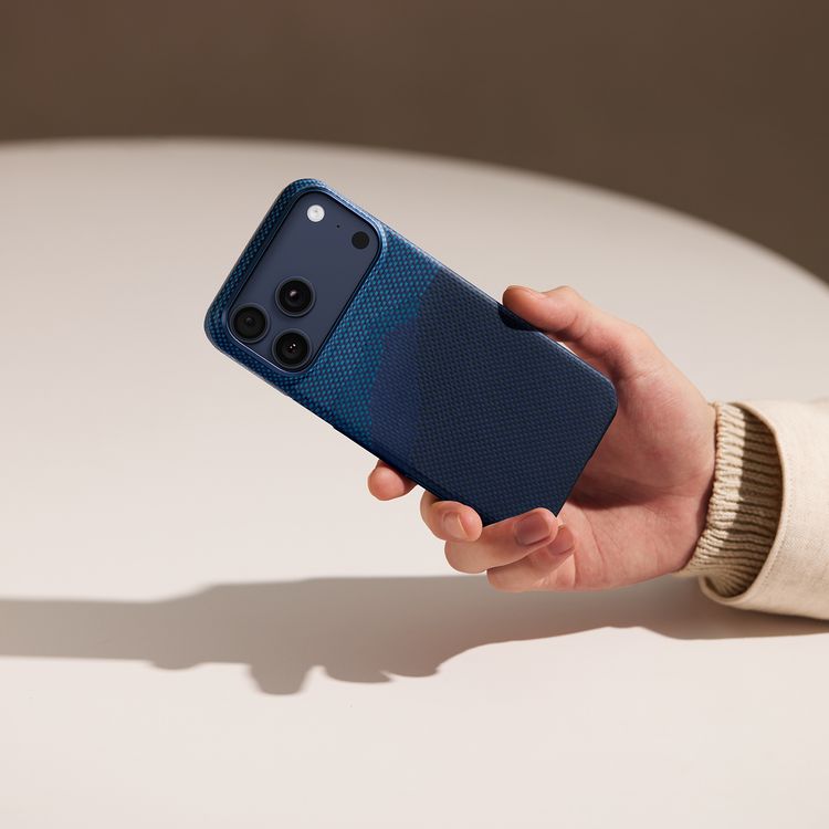 Pitaka iPhone 17 Pro Case with MagSafe Compatible, Ultra-Slim Aramid Fiber, 1500D Durable Woven Material, Camera Control Button, Lightweight, Pocket-Friendly - Over the Horizon