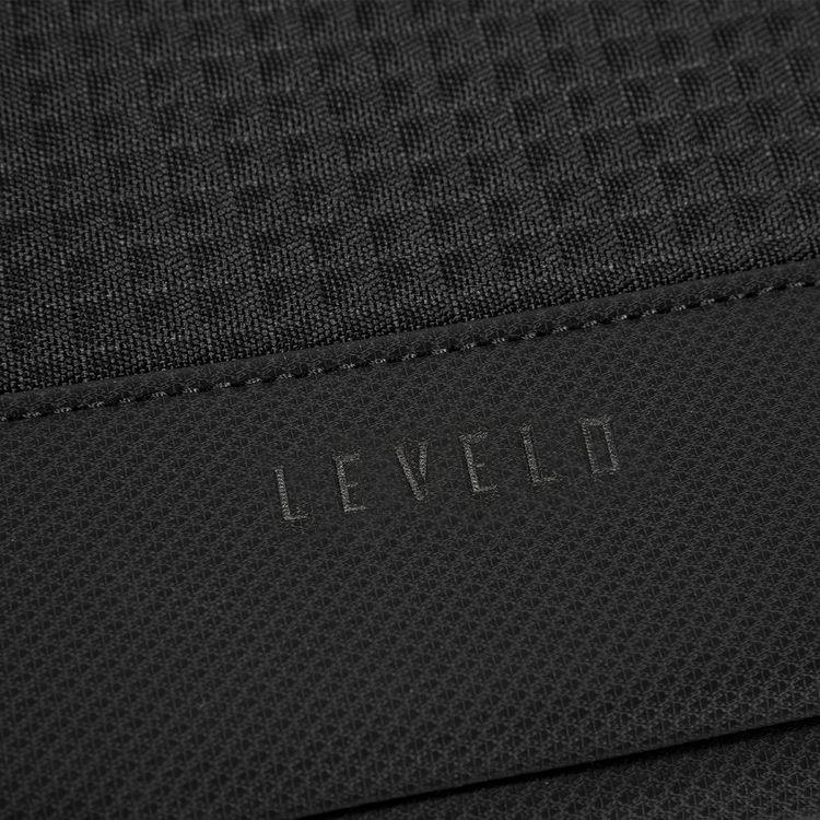 Levelo Springfield 14" Laptop Sleeve with Protective Fur Lining, 1.5L Capacity, Durable PU & Polyester Material, Wipeable Surface, Stylish Design, 0.32kg Lightweight Design, Water-Repellent Fabric, Reliable Zipper Closure - Black