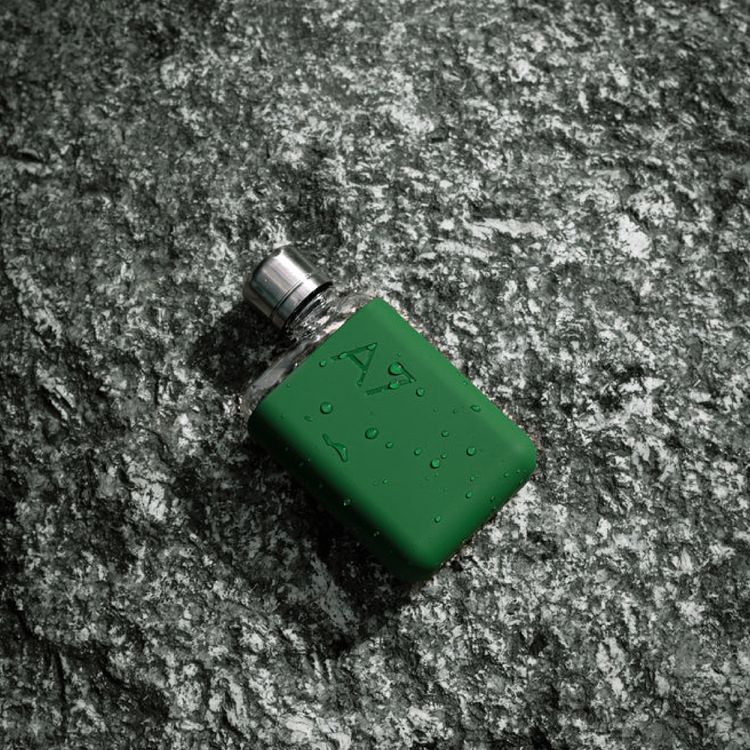 غلاف سيليكون لزجاجة ميموبوتل A7 بعزل حراري، مادة غير سامة، حماية من الصدمات، طلاء غير لامع، ناعم وأنيق - باللون الأخضر الطحلبي