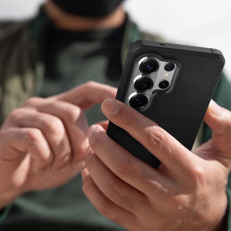 Levelo Cuir Leather Hybrid Case for Samsung Galaxy S26 Ultra with MagSafe Compatibility, Premium PU Leather, 5ft. | 1.5m Drop Tested Height, Strong N52 Magnets, Shock-Resistant Bumper, Comfortable Grip, Aluminum Alloy Frame for Camera & Buttons - Black