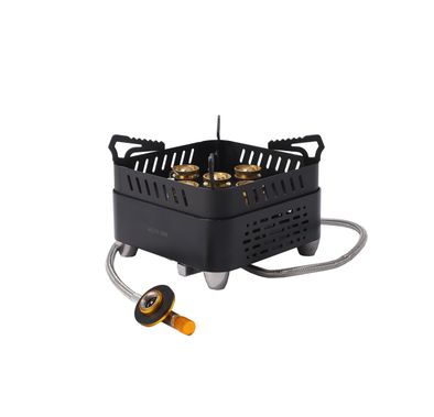 موقد تخييم Green Lion Campfire بطاقة حرارية 3500 وات، موقد نحاسي فعال، متوافق مع غاز البوتان، مقاوم للرياح، إشعال بيزوكهربائي، توصيل سهل للغاز، تحكم في الشعلة قابل للتعديل، إنتاج حرارة سريع، توزيع حرارة متساوٍ، موقد نحاسي بخمسة رؤوس، حقيبة حمل واقية - أسود.