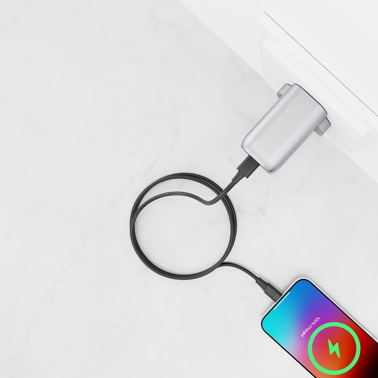 كيبل باورولوجي باور سينك فليكس USB-A إلى لايتنينغ بطول 1.2 متر، عمر افتراضي يصل إلى 10000 انحناء، شحن سريع ونقل بيانات، مصنوع من مادة TPE مصبوبة، سرعة نقل بيانات تصل إلى 480 ميجابت في الثانية - لون أسود