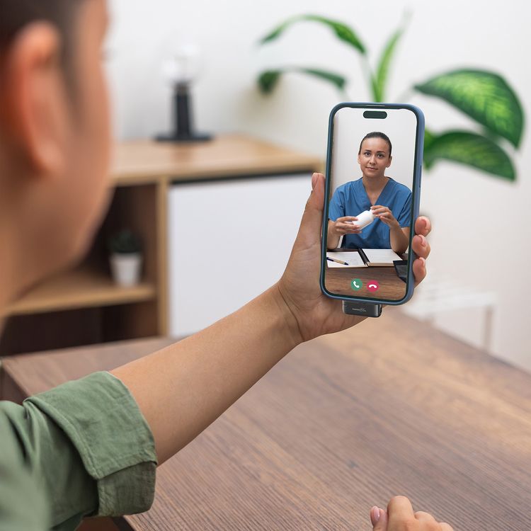 Porodo Blue ClipMic Pro Wireless Microphone with Advanced Noise Cancellation,  Smart Plug & Play Audio, Omnidirectional, Long-Distance Transmission, Instant Auto-Pairing, Universal Device Compatibility - Black