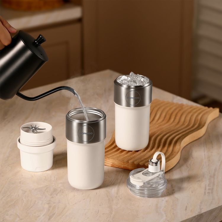 كوب خلاط ستانلس ستيل معزول بالفراغ من بورودو مع قدرة قوية على سحق الثلج، غطاء شرب آمن، سعة بطارية 2×1300 مللي أمبير، شحن سريع من نوع C، غطاء مزدوج قابل للتبديل، 26 شفرة، سعة 320 مل، سرعة محرك 18500 دورة في الدقيقة، يحافظ على السخونة والبرودة لمدة تصل إلى 6 ساعات، مصنوع من الفولاذ المقاوم للصدأ 304 - أبيض.