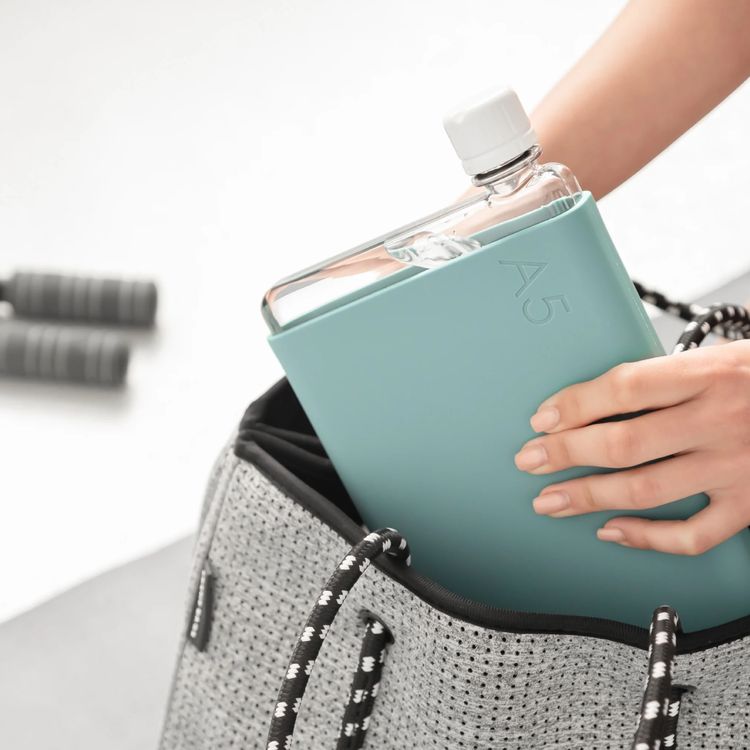 ميموبوتل A5 مع غلاف سيليكون وعزل حراري، مادة غير سامة، حماية من السقوط، لمسة نهائية غير لامعة، ناعم وأنيق - سي ميست