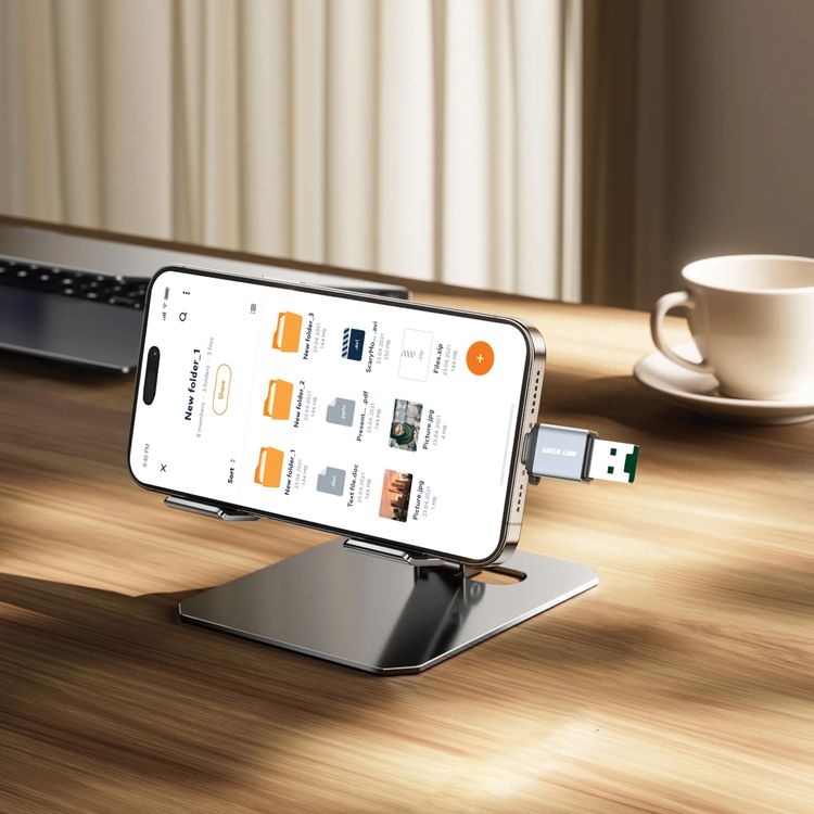 Green Lion 2-in-1 Card Reader with Supports Micro SD Cards, Wide Compatibility, Keychain Lanyard, Plug & Play, Aluminum Alloy Material, 480Mbps Transfer Speed - Gray