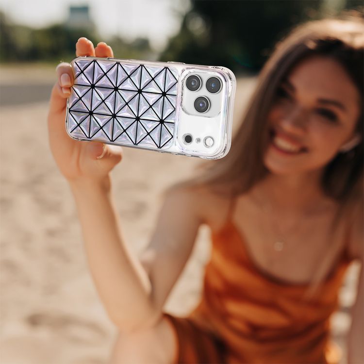 غطاء Levelo Hexa 3D الهندسي لهاتف iPhone 17 Pro Max، زوايا مقاومة للصدمات، حواف مرتفعة للكاميرا والشاشة، مصد مقاوم للصدمات، تقنية Ever-Clear، مجرب ضد السقوط - لون فضي