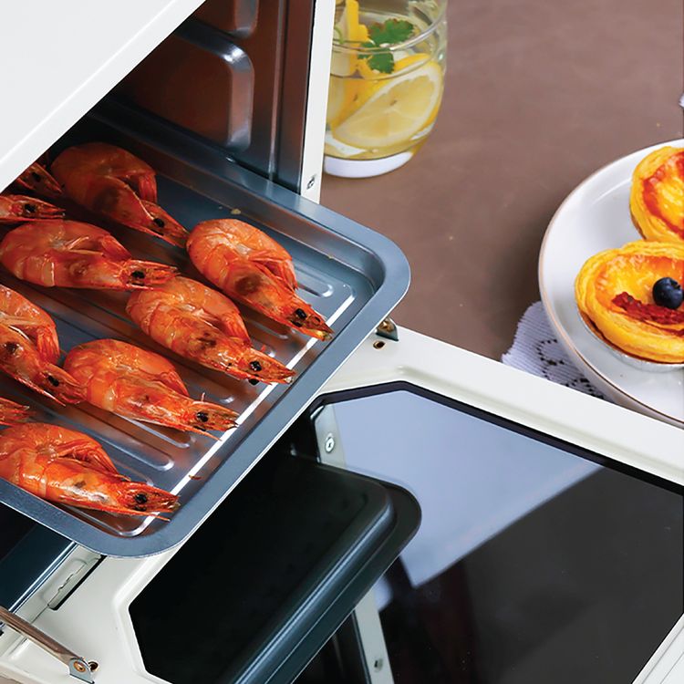 Porodo Lifestyle Temp Glass Mini Oven with Bake & Grill & Toast Functions, 15L Oven Capacity, Multiple Rack Layers, 0-60 Minutes Timer Setting, 70°C-250°C Temperature Range - White