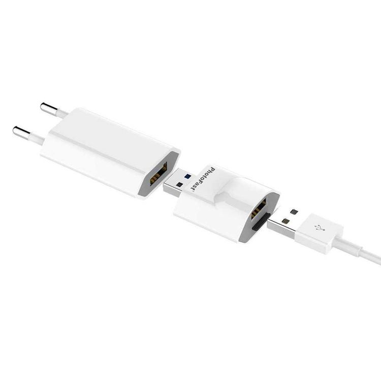 PhotoFast PhotoCube for iOS, backup your iPhone to Micro SD memory card automatically whilst it charges, White