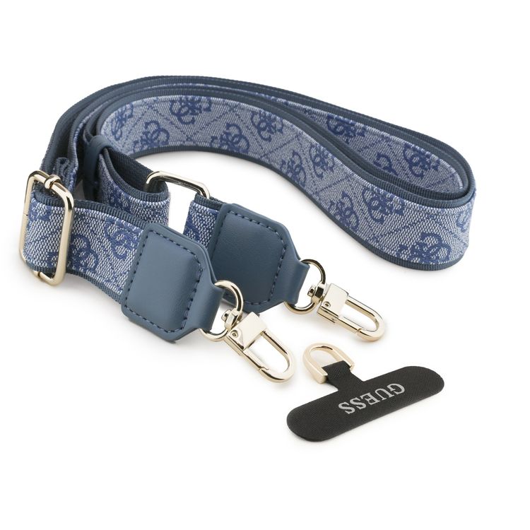 جراب جلد صناعي بتصميم النمط 4G من ماجسيف مع حزام كروسبودي وشعار مثلث لهاتف آيفون 17 برو، بروفايل نحيف، حماية من السقوط، تركيب سهل، تغليف مستدام، قبضة مريحة، تصميم خفيف الوزن - أزرق