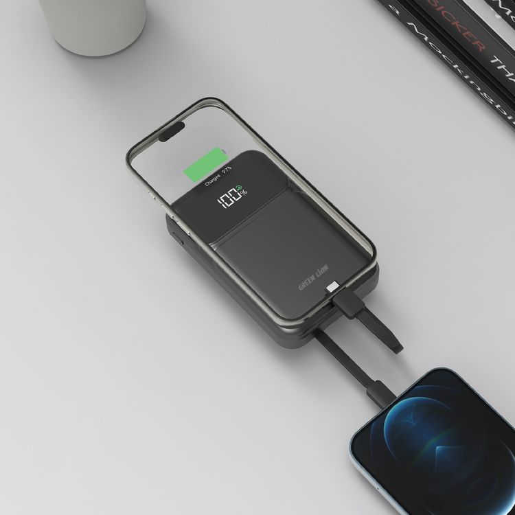 Green Lion 3In1 Integrated Power Bank 10000mAh, Charging Protection PD 20W, USB-A Port, Digital Display, Built-In Lightning Type-C USB Cables - Black