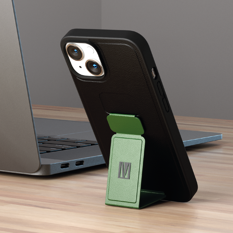 غطاء Levelo Morphix Gripstand من الجلد المُصنّع لجهاز iPhone 14 Plus - لون أخضر المحيط الهادئ