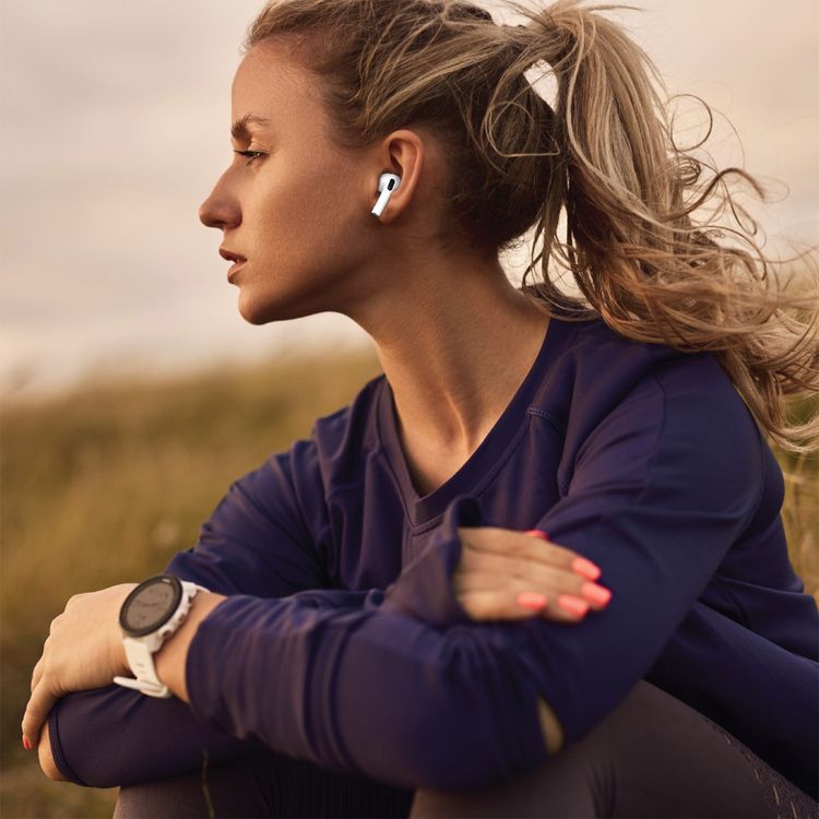 Green Lion True Wireless Earbuds Pro 3 with Built-in Microphone, 300mAh Charging Case & 30mAh Earbuds Battery, Bluetooth Version 5.4, Up to 5 Hours Play Time, 25m Transmission Range, Touch Control, Pop-Up Window, Stereo Sound - White