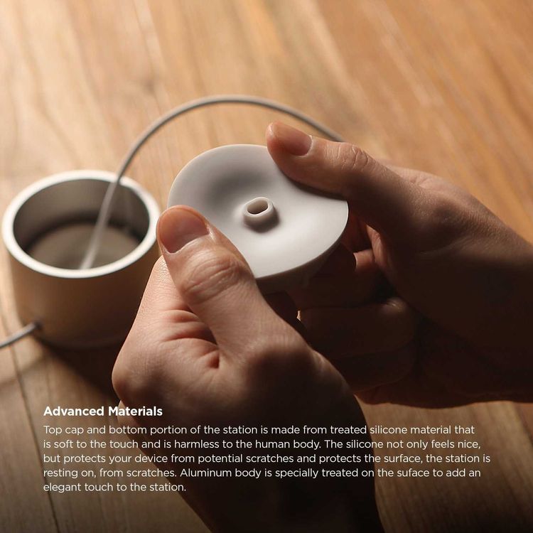 قاعدة شحن Elago D لسماعات Airpods بقاعدة صلبة ، هيكل من الألومنيوم ، سيليكون خالٍ من الخدوش ، مضاد للانزلاق ، إدارة مريحة للكابلات