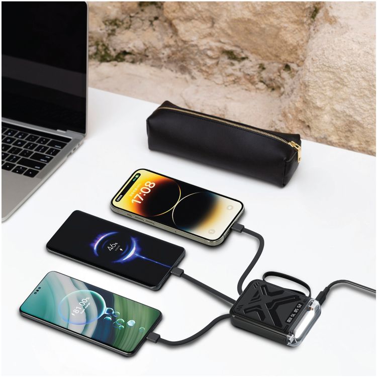 باور بانك جرين ليون لوما برو 10000mAh مع مؤشر بطارية، كابل USB-Micro، كابل لايتنينج، مصباح LED، حزام سيليكون - أسود