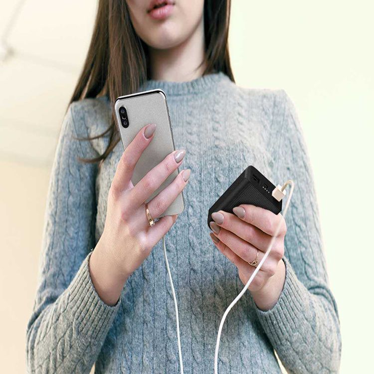 RAVPower Basis Series Portable Power Bank 10050mAh with iSmart Fast Charging Technology Quick Charge3.0, Anti-Fingerprint Design, Overheating Protection Powerbank Black