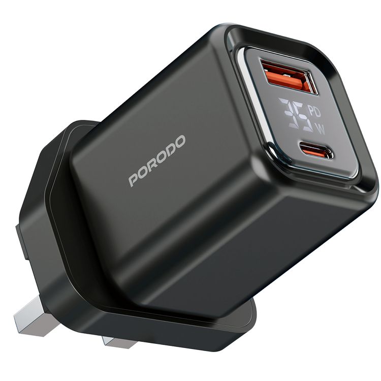 شاحن حائط سريع بمنفذين من Porodo مع كابل Type-C إلى Lightning مرفق، بقدرة 35 واط لنقل الطاقة، مزود بحمايات مدمجة، وشاشة رقمية، تيار أقصى بمقدار 0.8 أمبير، بتقنية GaN - لون أسود
