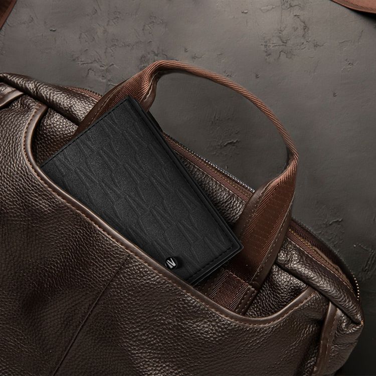 Levelo Bifold Black Genuine Leather Pocket Organizer with Debossed Logo, 8 Slots, Genuine Leather, Medium - Black