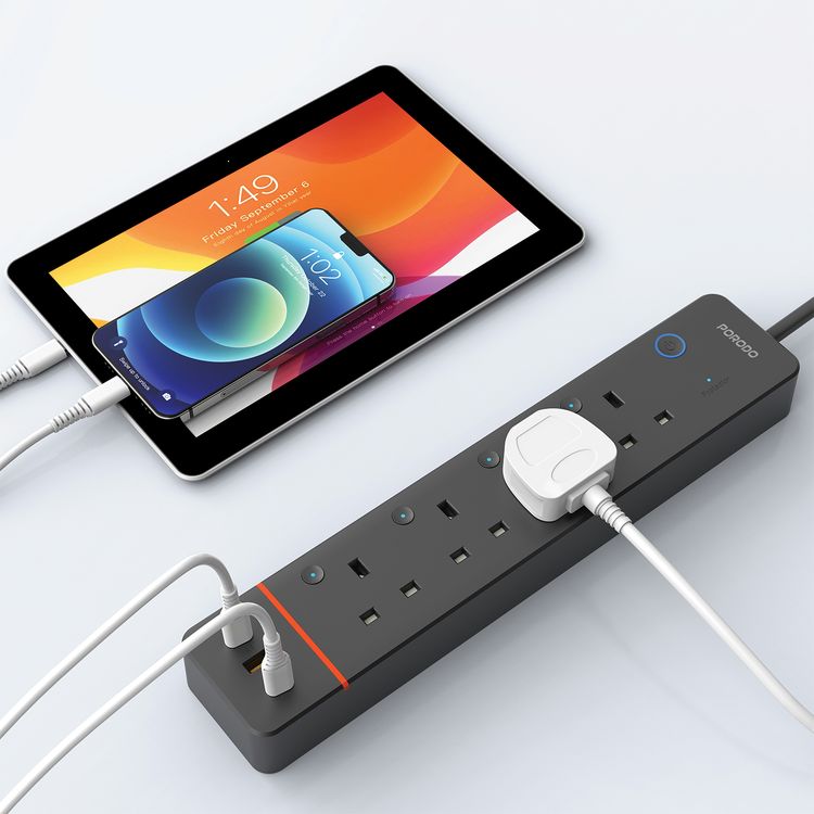 Porodo ChargeLink Smart Power Strip with 4 AC Sockets, USB-A & USB-C Ports, WiFi 2.4 GHz & Bluetooth Version 5.1 Connectivity, UK 3-Pin Plug, 1.8m Cord Length, Built-in Safety Features - Black
