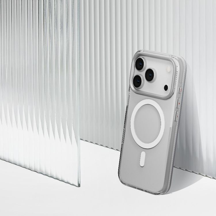 غطاء Levelo Allure MagSafe PC الصلب لهاتف iPhone 17 Pro، بإطار من سبائك الألومنيوم للكاميرا والأزرار، مانع للصدمات، بتقنية Ever-Clear، مقاوم للتأثيرات - شفاف