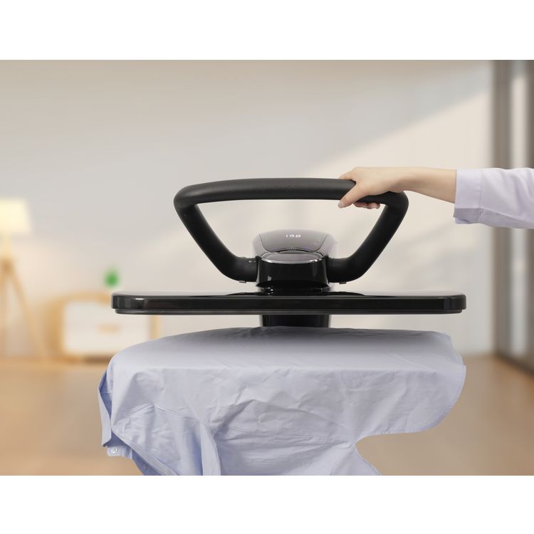 Porodo Steam Press Iron with 5 Levels Fabric Setting, EN/AR Voice Guide, stand Included, 1 minute steam Duration - Black 
