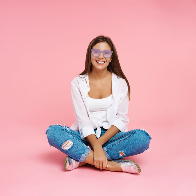 Powerology Smart Audio Sunglasses with UV Protection, Smart Touch Control, 6 Hours Talk Time, 8 Hours Play Time, Magnetic Charging, 2 x 90mAh Battery Capacity, Bluetooth Version 5.4, 15m Transmission Distance, Smart Sleep Mode, Auto-Pairing, Low Latency - Purple