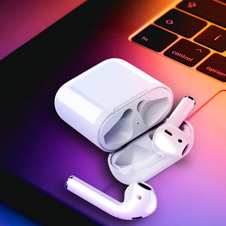 Porodo Soundtec Earbuds 2 with Touch Controls, Single Earbud Mode, Siri Enabled, Wireless Charging Support, HiFi Sound, In-ear Sensor, 12m Bluetooth Range, Lightning Charging Port - White