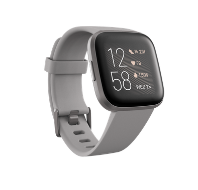 فيتبيت فيرسا 2 سوار معصم للياقة البدنية مع متتبع معدل ضربات القلب وساعة ذكية مدمجة من أمازون أليكسا ، 24/7 معدل ضربات القلب وتتبع النوم ، فيتبيت بي ، عمر بطارية 5+ أيام - رمادي