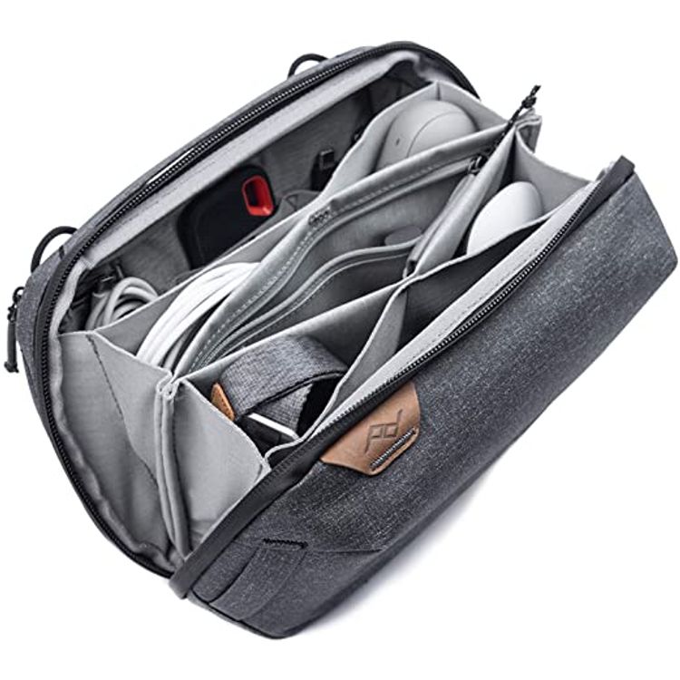 Peak Design Tech Pouch Charcoal Organiser Bag for Smartphones, Cables etc Dark Grey, BTP-CH-2 - Grey