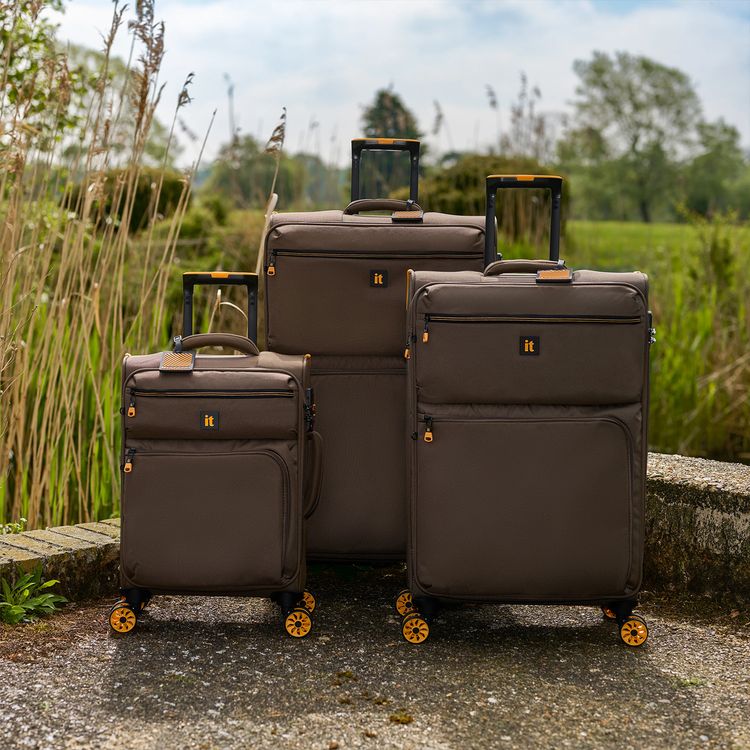 it Luggage Compartment Cabin Trolley, Lightweight Shell, Expandable Base, Spinner Wheels, TSA Lock - Falcon Haze