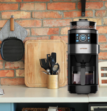 Effortless Coffee Brewing Process