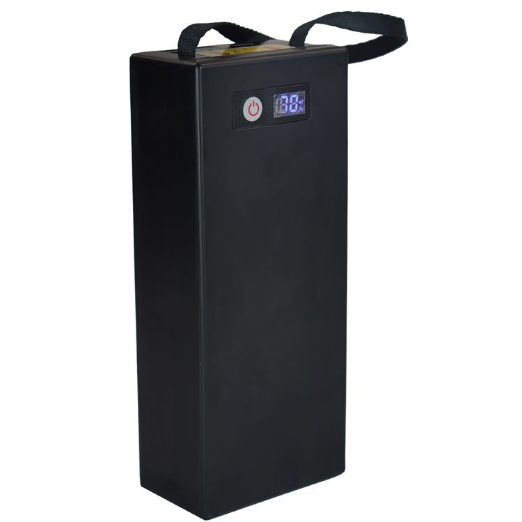 Levelo Spark-E Portable E-Scooter Luggage with Smooth-Rolling Wheels , Ultra-Light Carbon Fiber Construction, TSA Lock, Smart Telescopic Handle, Effortless Travel, Reverse gear, 250W Motor Power, 20L Luggage Capacity,  110kg Max User Weight - Black