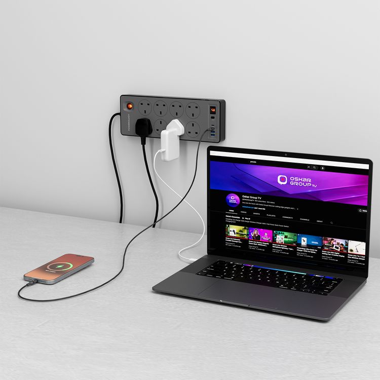 Powerology 2990W Power Strip with 8 AC Sockets, Dual USB-C & Dual USB-A Ports, UK 3-Pin Plug with 2m Length, Up to 99 Hours Timer Function, Digital Display - Black