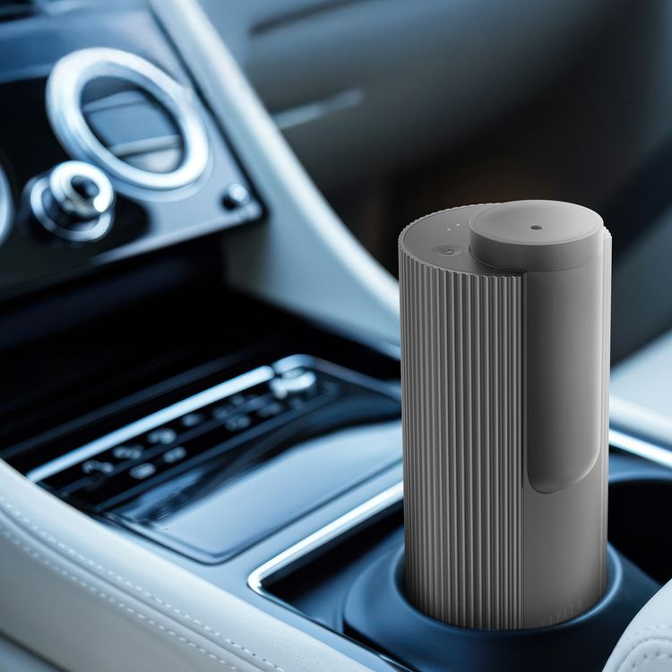 ليفيلو أوراميست موزع رائحة السيارة مع وعاء زجاجي 20 مل، تغطية 50 متر مربع، سعة بطارية 1200 مللي أمبير، كثافة قابلة للتعديل، تحكم باللمس، انبعاث رائحة قوية، تكنولوجيا الهواء البارد - تيتانيوم