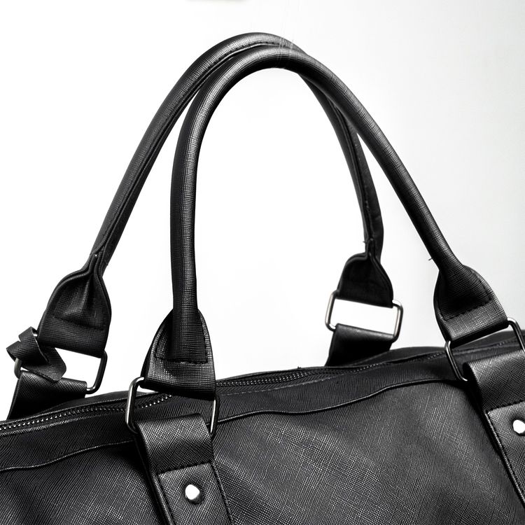 Levelo Allinstyle Saffiano Leather Travel Duffle Bag, 40L Spacious Interior, Comfortable Portability, Water Resistant, Exquisite Safeguarding - Black