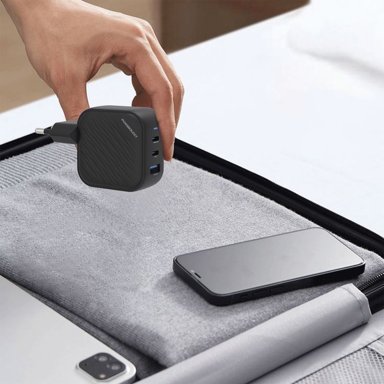 Powerology GaN Ultimate EU Dual PD Charger with 65W Power Delivery, 0%-60% Charge in 35 Minutes, 36W USB-A Output, Simultaneous Charging, Built-in Safeguards - Black