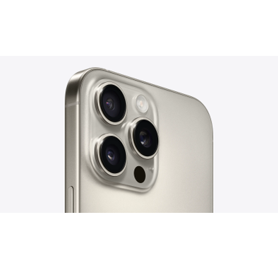 واقي عدسة Liberty Guard iPhone15 Pro Max /15Pro مع مجموعة التثبيت وتقنية الطلاء المضاد للانعكاس - التيتانيوم الطبيعي