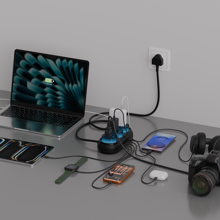 Powerology Holix GaN Multi-Port Power Station with PD 140W, High-Powered GaN Technology, Multi-Device Charging, Triple AC Sockets, 1.5m UK 3-Pin Power Cord - Gray