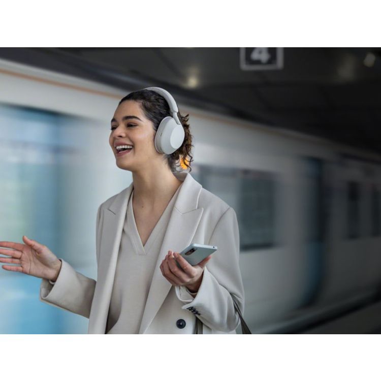 Sony WH-1000XM5 Wireless Headphones with Noise Cancelling, Extraordinary Sound Quality, Seamless Music and Audio Notifications, Multi Noise Sensor Technology - Black