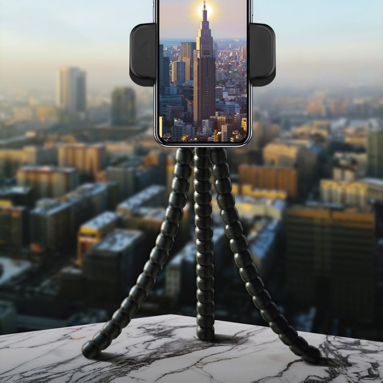 Green Lion Octoflex Tripod Phone Holder with Durable Materials, 360° Rotation, Universal Compatibility, Soft Aviation Alloy, Solid Rod Arm, Rotary Lock Knob, TPE Rubber Outer Layer, Flexible & Bendable, 2.36"-5.51" Mobile Phones, 35cm Max Height, Travel Friendly - Black