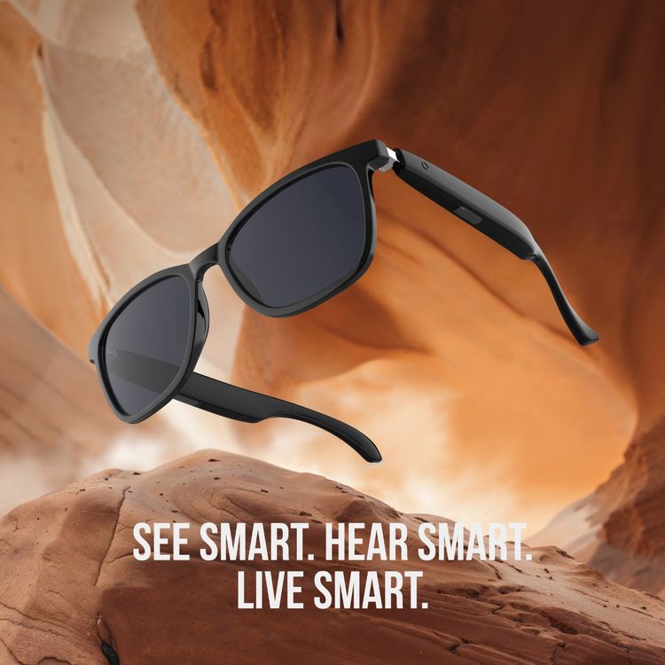 نظارات الصوت الذكية غرين ليون بلغراد بلمس التحكم، حتى 5 ساعات من وقت التشغيل، تقنية ENC، بطارية بسعة 55 مللي أمبير في الساعة، حماية UV400، مسافة انتقال تصل إلى 10 أمتار، إصدار بلوتوث 5.4 - أسود.