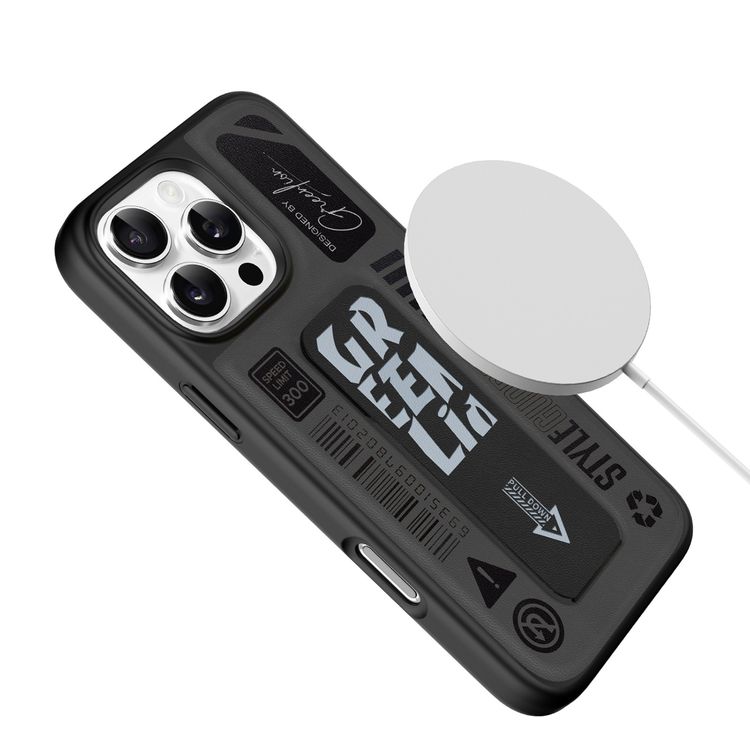 حافظة Green Lion Grip Pro MagSafe لهاتف iPhone 16 Pro، قبضة جلدية قابلة للطي، قوة 3800 جرام، حماية من السقوط وامتصاص الصدمات، مضادة للخدش - أسود