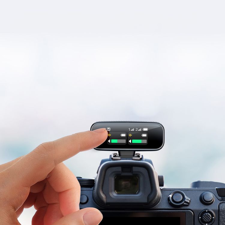 Powerology Pure Q1 AI Noise-Cancelling Microphone with Crystal-Clear Sound, Bluetooth BGM Streaming, Instant Auto Pairing, Multi-Scene Reverb Modes, Type-C Charging Port, One-Touch Noise Cancellation, 5.5 Hours Transmitter, 7.5 Hours Receiver with BGM, Earphone Monitoring- Black