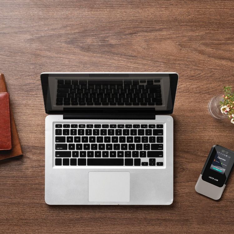 Green Lion Connect 5G Portable MiFi Router with 2.4" TFT Display, Up to 12 Hours Usage Time, Plug & Play Setup, Nano SIM & eSIM Support, 100m Signal Distance, Automatic Configuration, USB-C Charging Port - Black