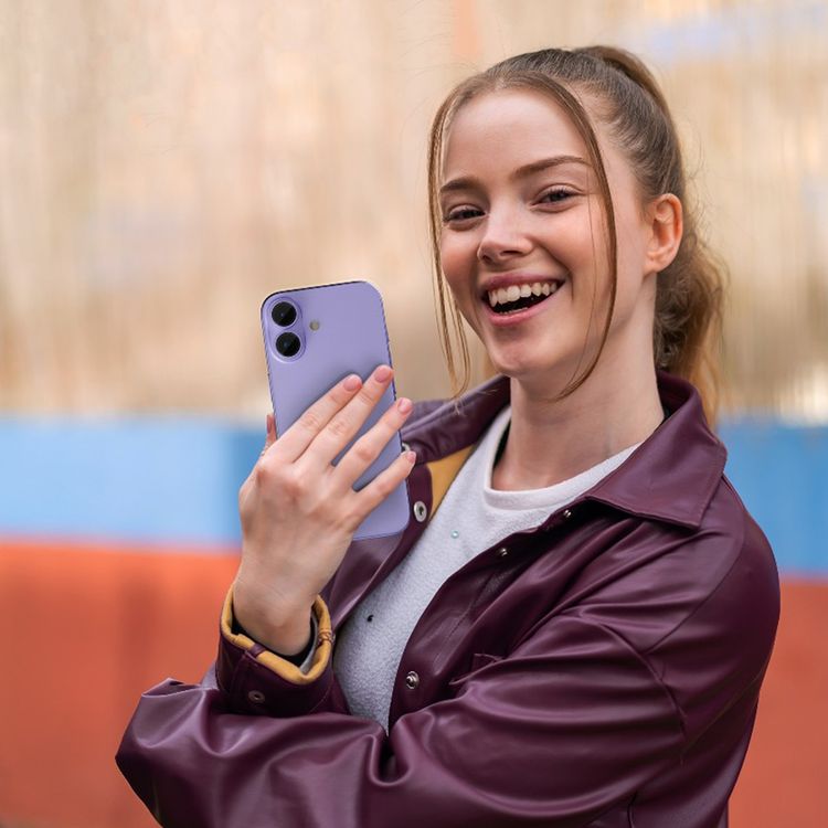 Levelo LucentDuo Camera Lens Protector with 99%  Transmittance for iPhone 17, Anti-Fingerprint, Anti-Scratch, Double-Sided AR Glass, Oleophobic Coating, Multi-Layer Protection, Strong Adhesive - Light Purple