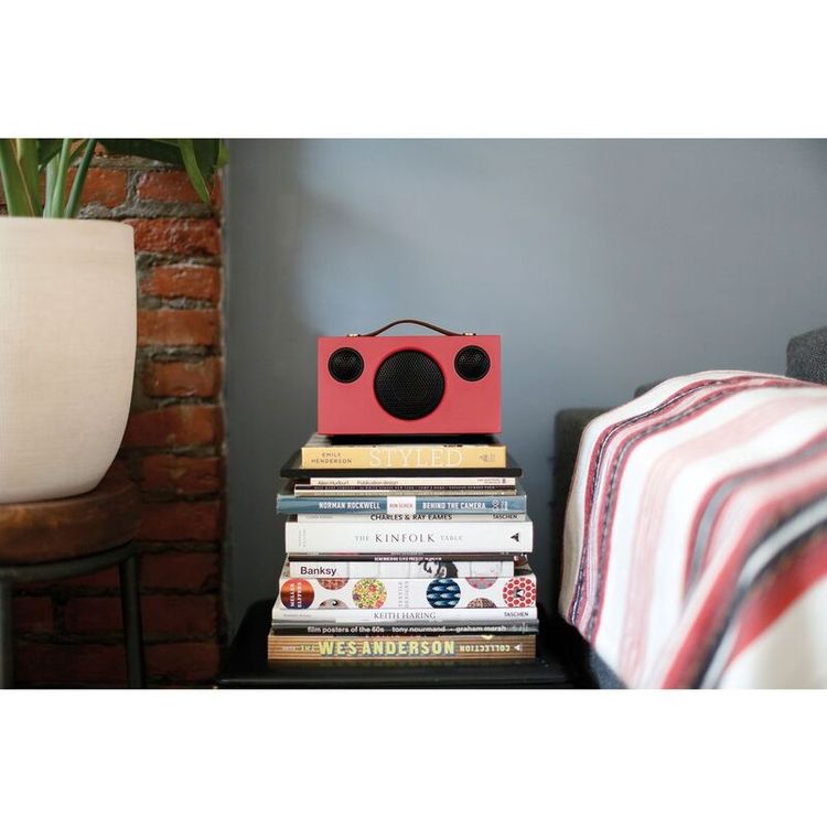 مكبر صوت محمول بتقنية البلوتوث Audio Pro T3+ بقوة 25 وات، بلوتوث 4.0، عمر بطارية يصل إلى 30 ساعة - مرجاني