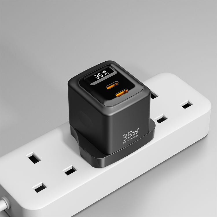 Porodo GaN Wall Charger with Dual USB-C Ports, 35W Power Delivery, Built-in Safeguards, Fast Charge Support, Multiple Device Charging, Digital Display - Black