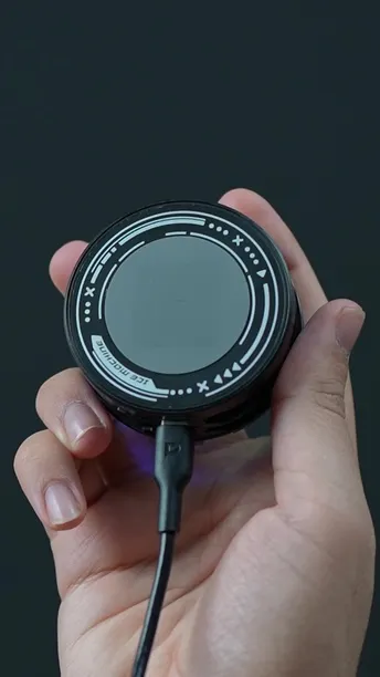 Porodo Gaming Freezing Semiconductor 15W Charging MagSafe, 11W Cooling Power, 6000RPM, Freeze at 25° Ambient Temperature