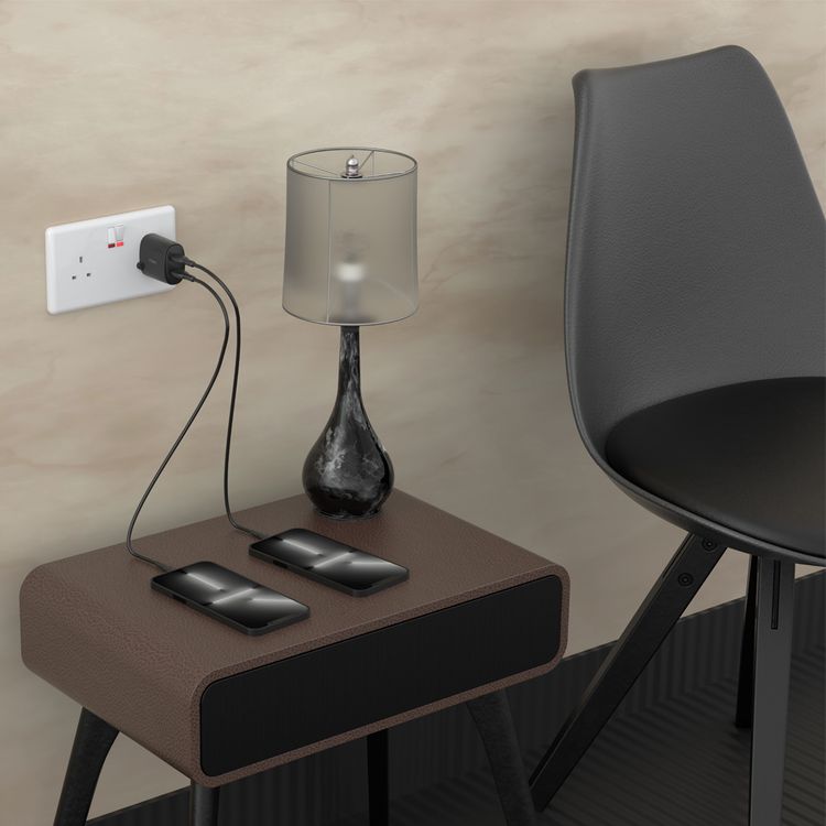 Pawa Solid Travel Charger Dual USB Port 2.4A With Micro Cable-Black