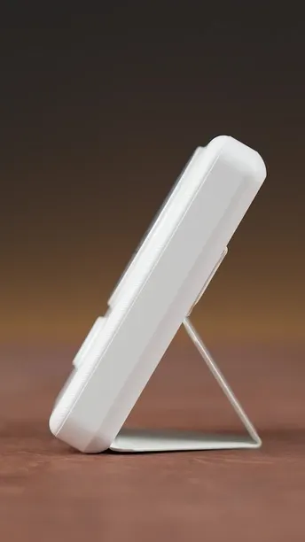 Porodo 10000mAh Digital MagSafe Power & Stand in UAE | 20W PD, USB-C, USB-A, 15W Wireless - White | (PD-PBFCH050-WH)